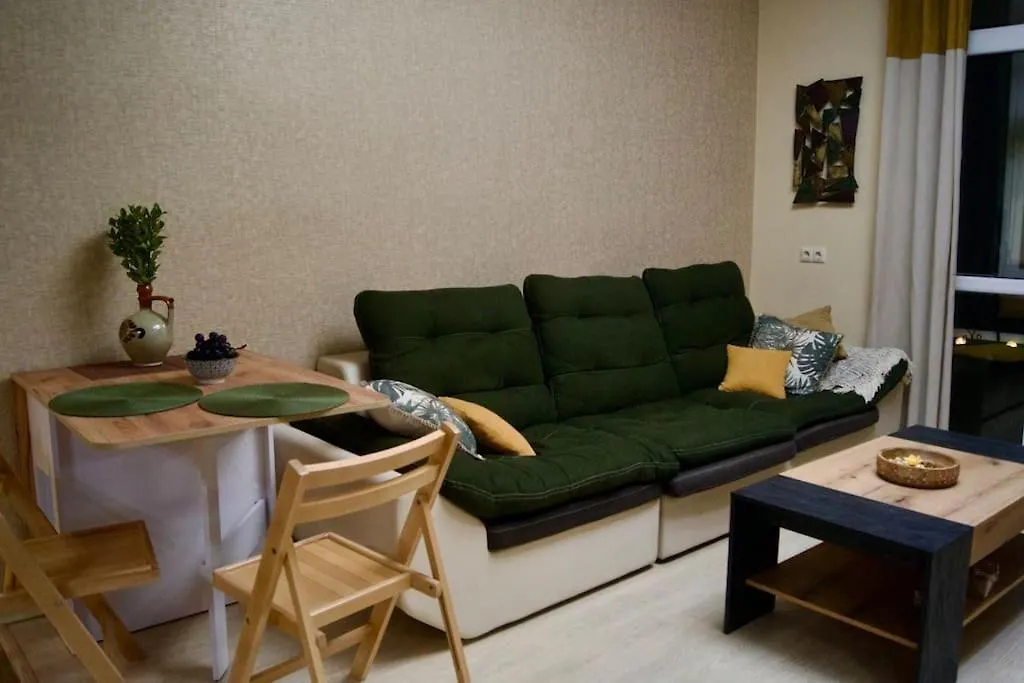 Cozy 2Br Oasis In Central Burgas Apartment