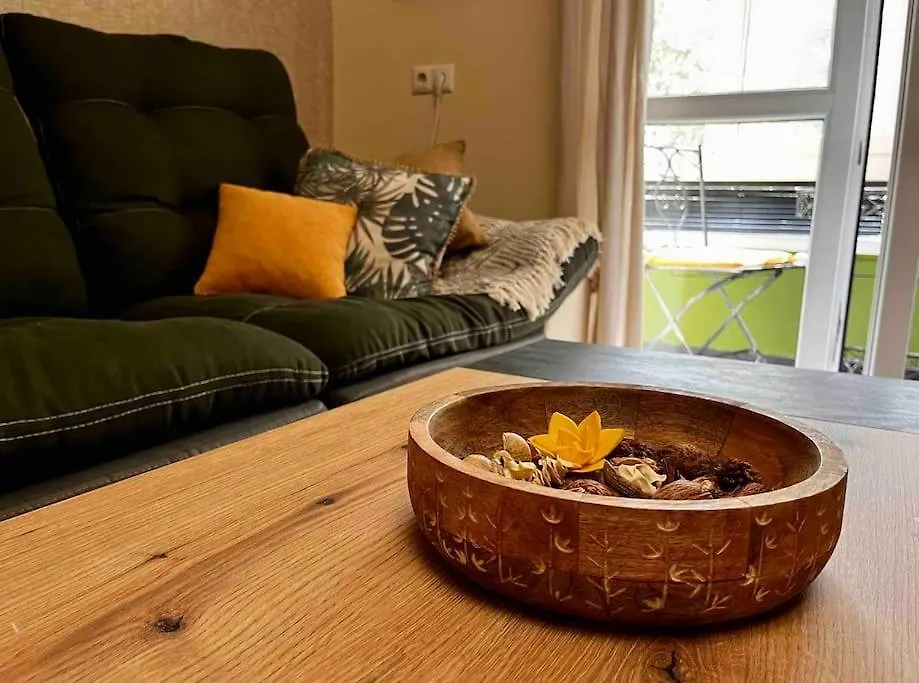 Cozy 2Br Oasis In Central Burgas Apartment